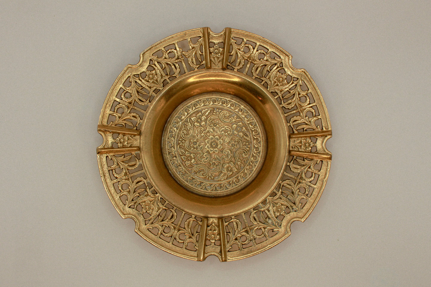 Ashtray 29 - Unpainted